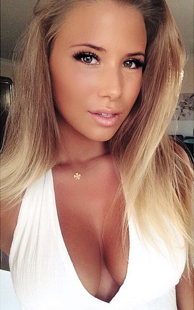 Andrea Badendyck (non-nude) #JG7KAYs5