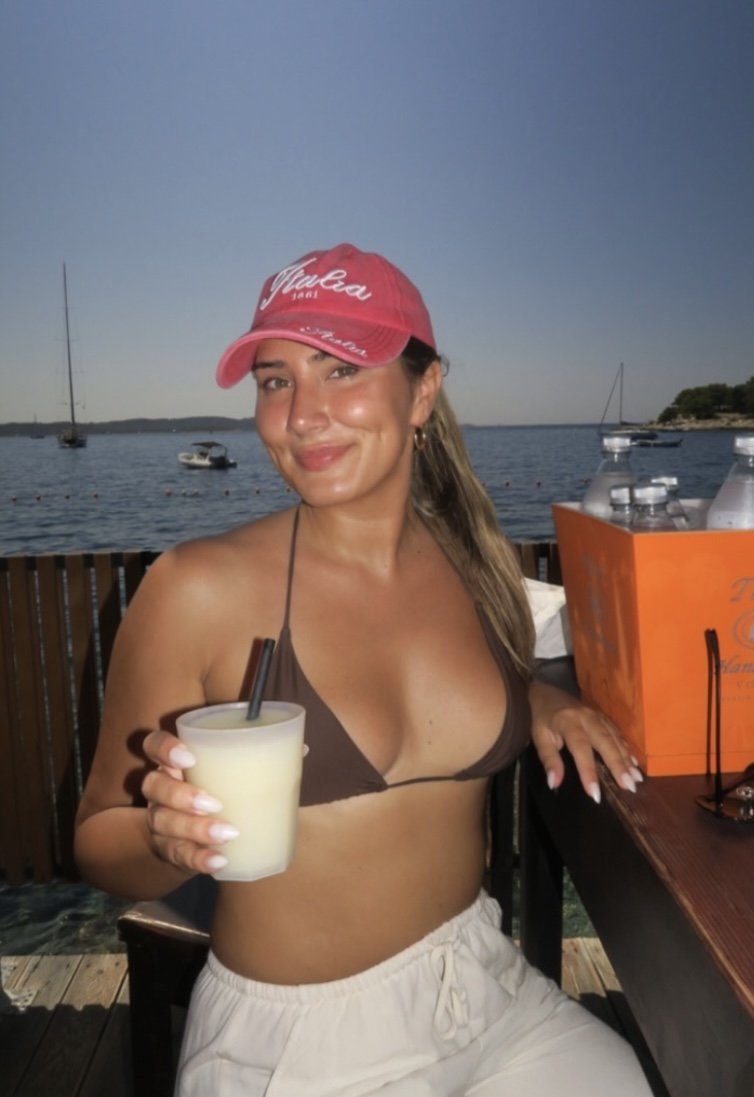 Sexy tan blonde baddie with perfect curves #NV57KsTK