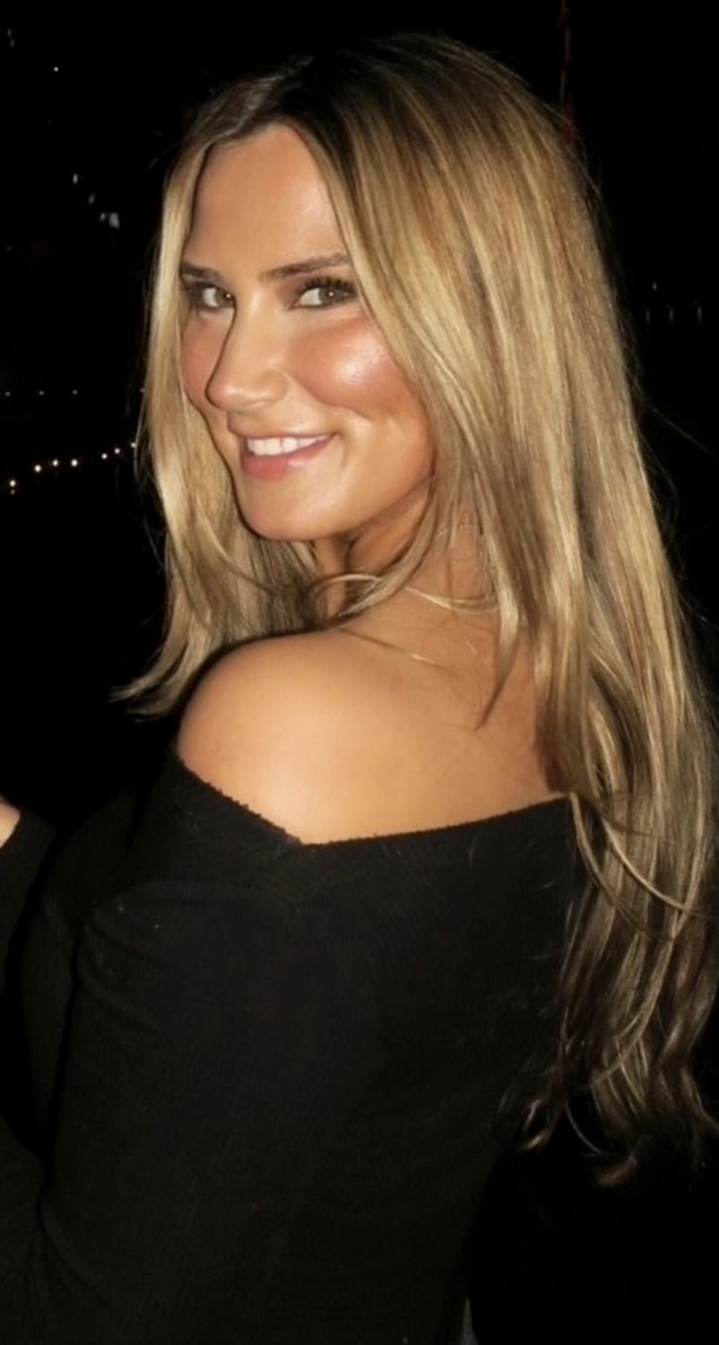 Sexy tan blonde baddie with perfect curves #zSDrAYZr